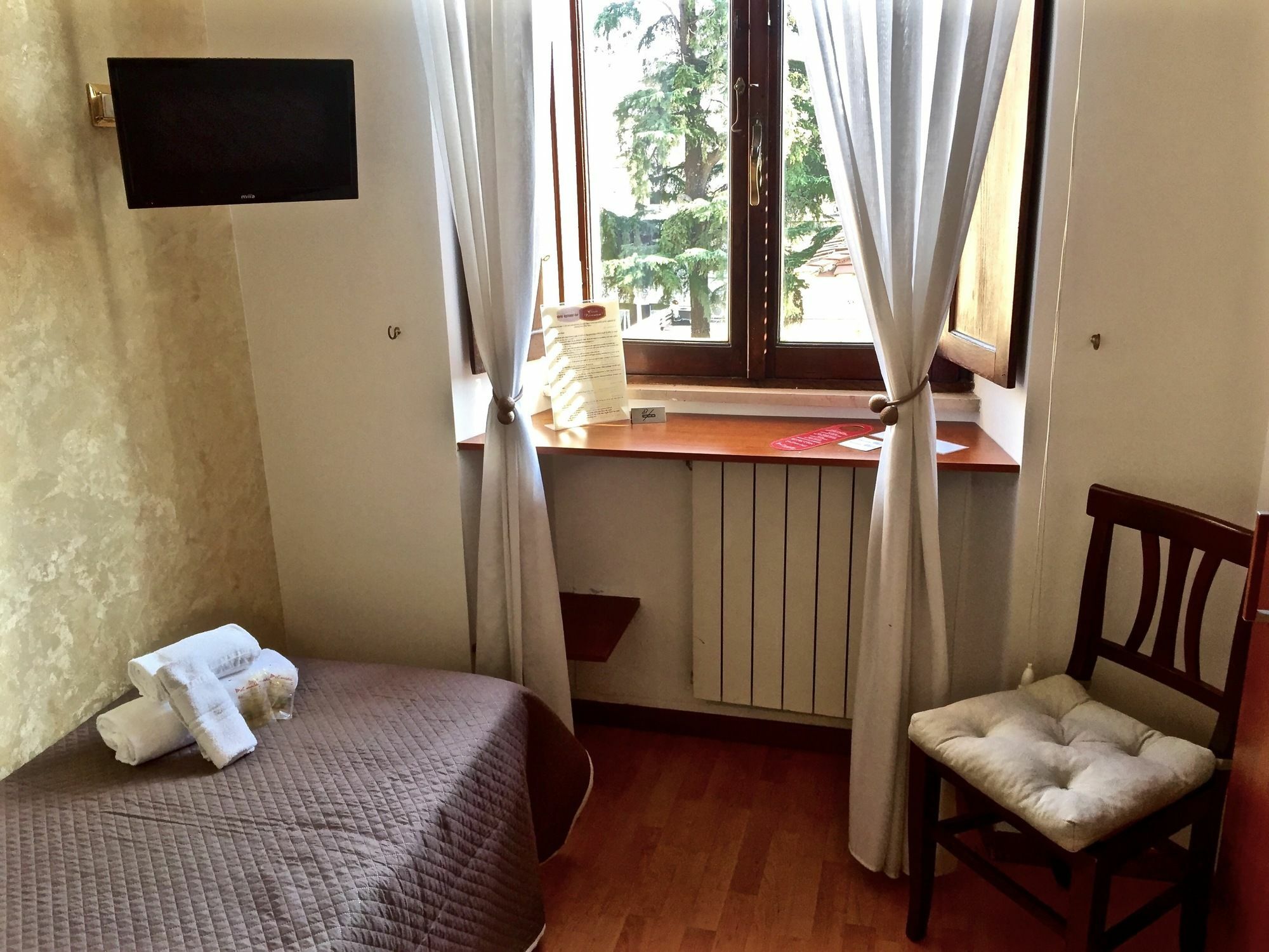 Guest House Casa Vicenza Рим Экстерьер фото