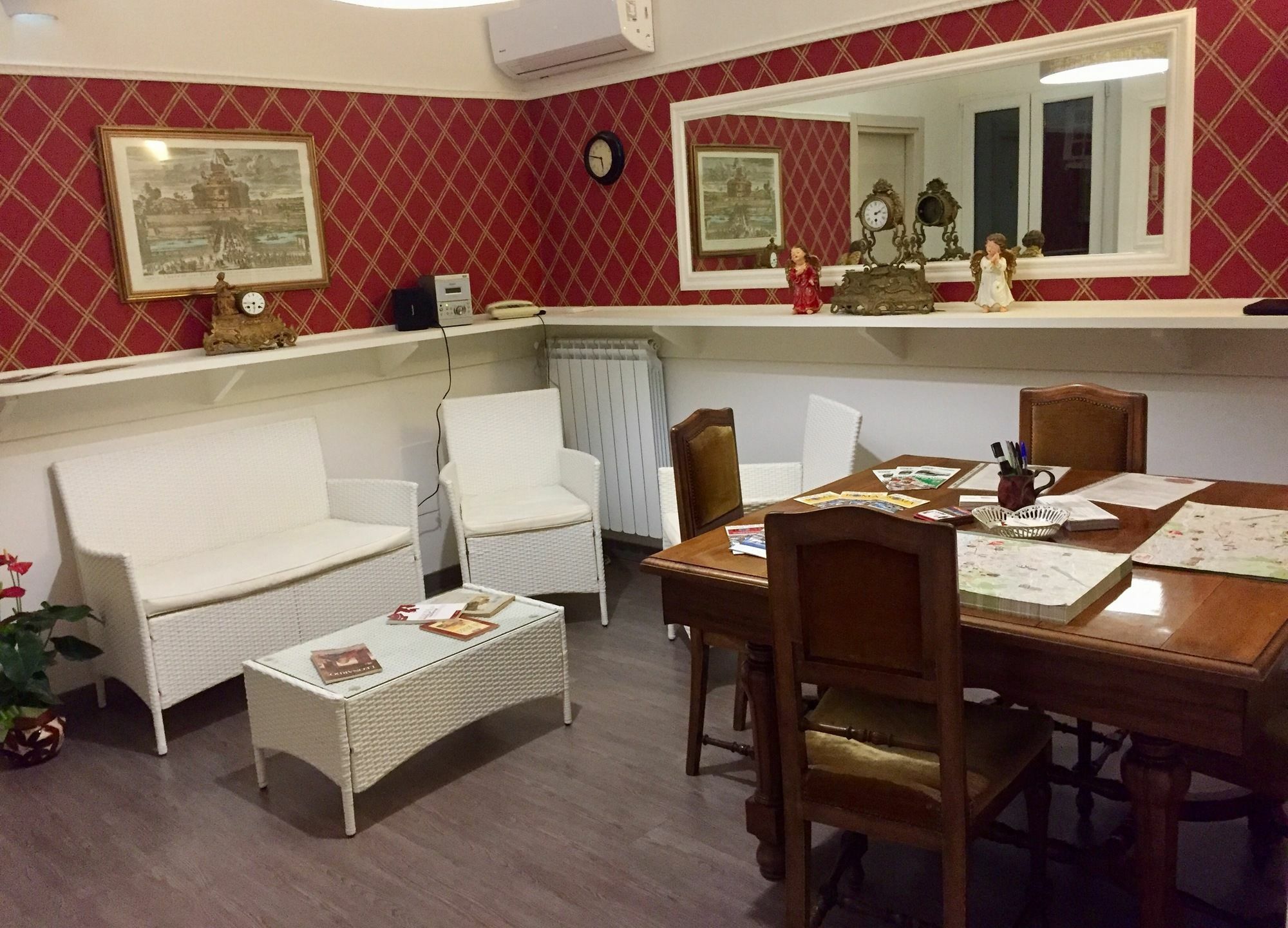 Guest House Casa Vicenza Рим Экстерьер фото