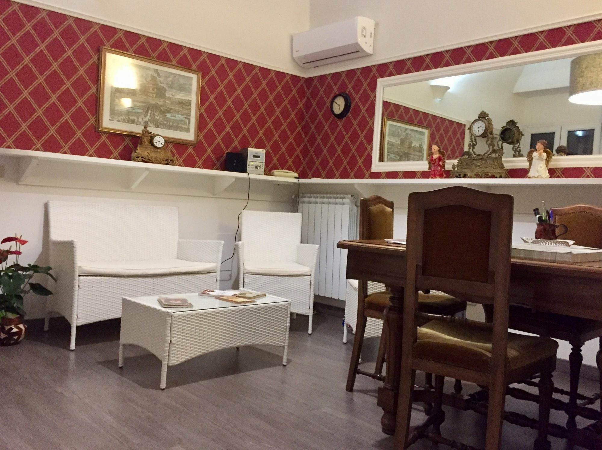 Guest House Casa Vicenza Рим Экстерьер фото